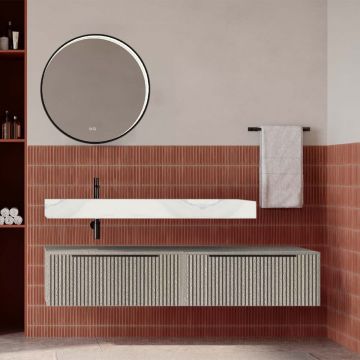 Set mobilier baie suspendat bej mat cu lavoar imitație marmura alba și oglindă, cu riflaje cannetatto, 160 cm, SaviniDue Iconica