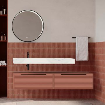 Set mobilier baie suspendat caramiziu mat cu lavoar imitație marmura alba și oglindă, cu riflaje Dogato, 160 cm, SaviniDue Iconica