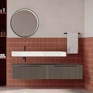 Set mobilier baie suspendat gri cenusiu mat cu lavoar imitație marmura alba și oglindă, cu riflaje cannetatto, 160 cm, SaviniDue Iconica
