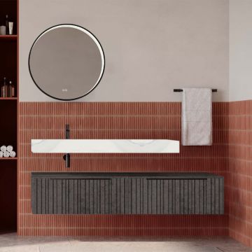 Set mobilier baie suspendat gri urban mat cu lavoar imitație marmura alba și oglindă, cu riflaje Plissetatto, 160 cm, SaviniDue Iconica