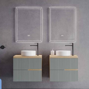 Set mobilier baie dublu suspendat verde salvie cu imitatie lemn, lavoar alb pe blat si oglinda, cu riflaje cannetatto, 120 cm, SaviniDue Eva