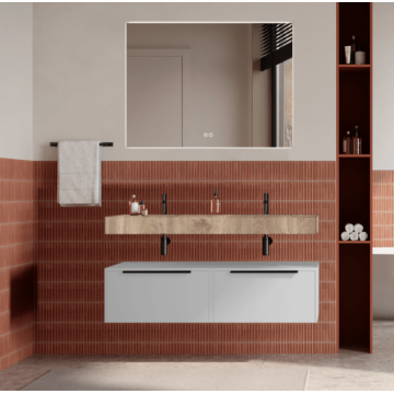 Set mobilier baie suspendat alb mat, lavoar imitatie lemn  si oglinda, manere negre, 120 cm, SaviniDue Iconica