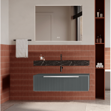 Set mobilier baie suspendat gri mat, riflaje Cannetatto, lavoar negru și oglinda, manere crom, 100 cm, SaviniDue Iconica