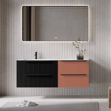Set mobilier baie suspendat negru mat cu caramiziu mat, lavoar imitație marmura alba și oglindă, cu riflaje Plissetatto, 140 cm, SaviniDue Iconica