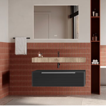 Set mobilier baie suspendat negru mat, riflaje Dogato, lavoar imitatie lemn și oglinda, manere otel inoxidabil, 100 cm, SaviniDue Iconica